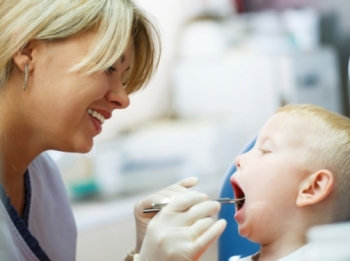 У стоматолога на приеме