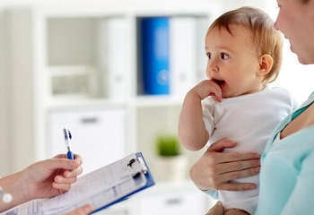 На приеме у педиатра